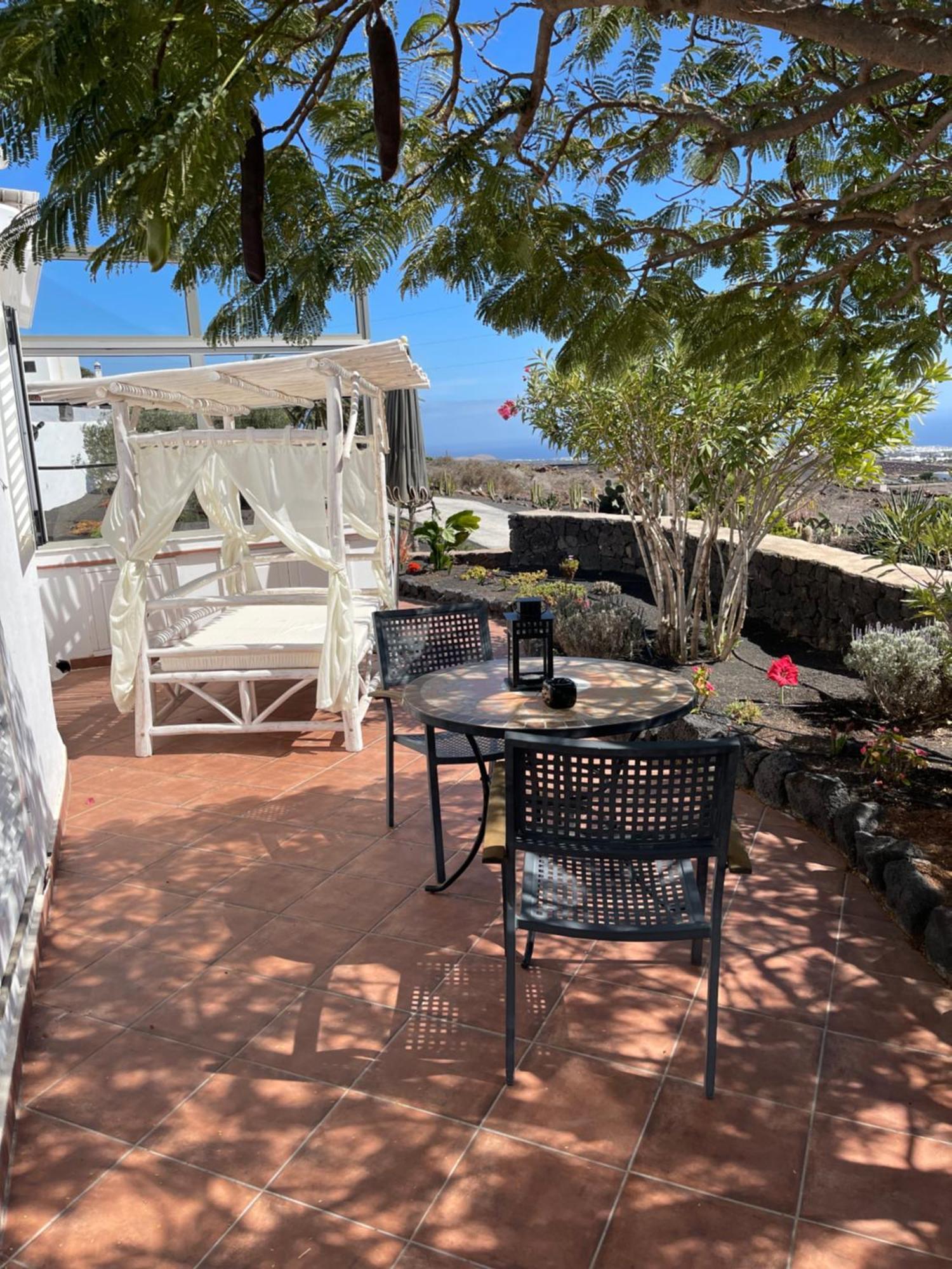 Castillo Lanzarote Villa Winni - Luxury Villa - Pet Friendly With Heated Pool Ла-Асомада Экстерьер фото