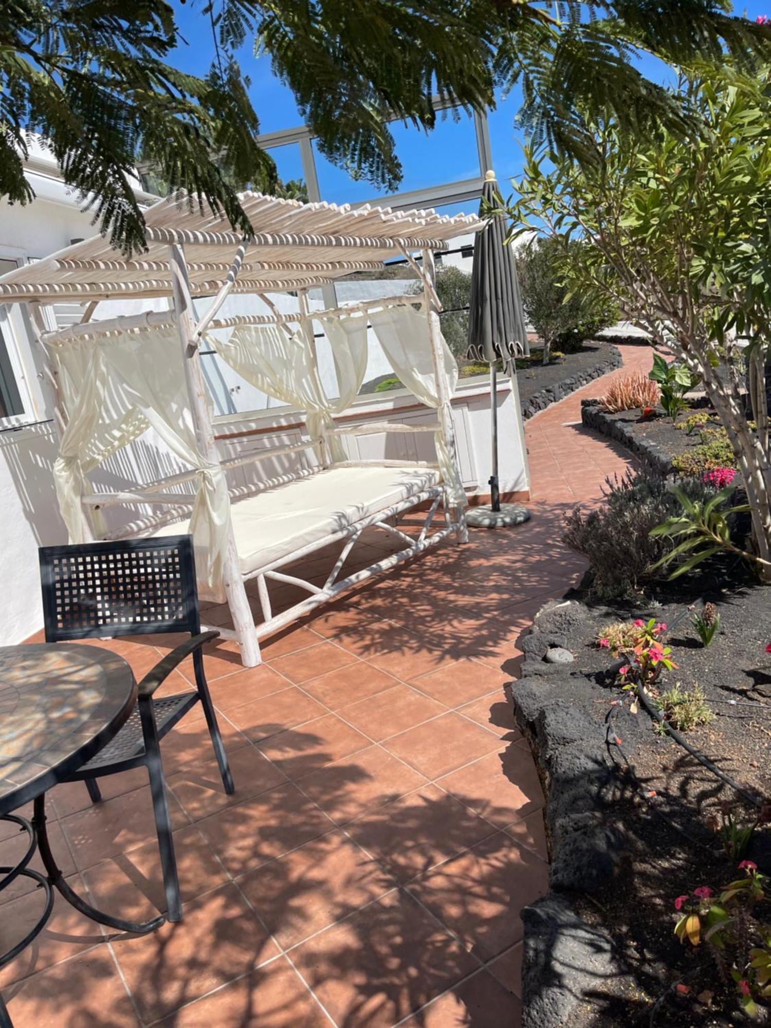 Castillo Lanzarote Villa Winni - Luxury Villa - Pet Friendly With Heated Pool Ла-Асомада Экстерьер фото