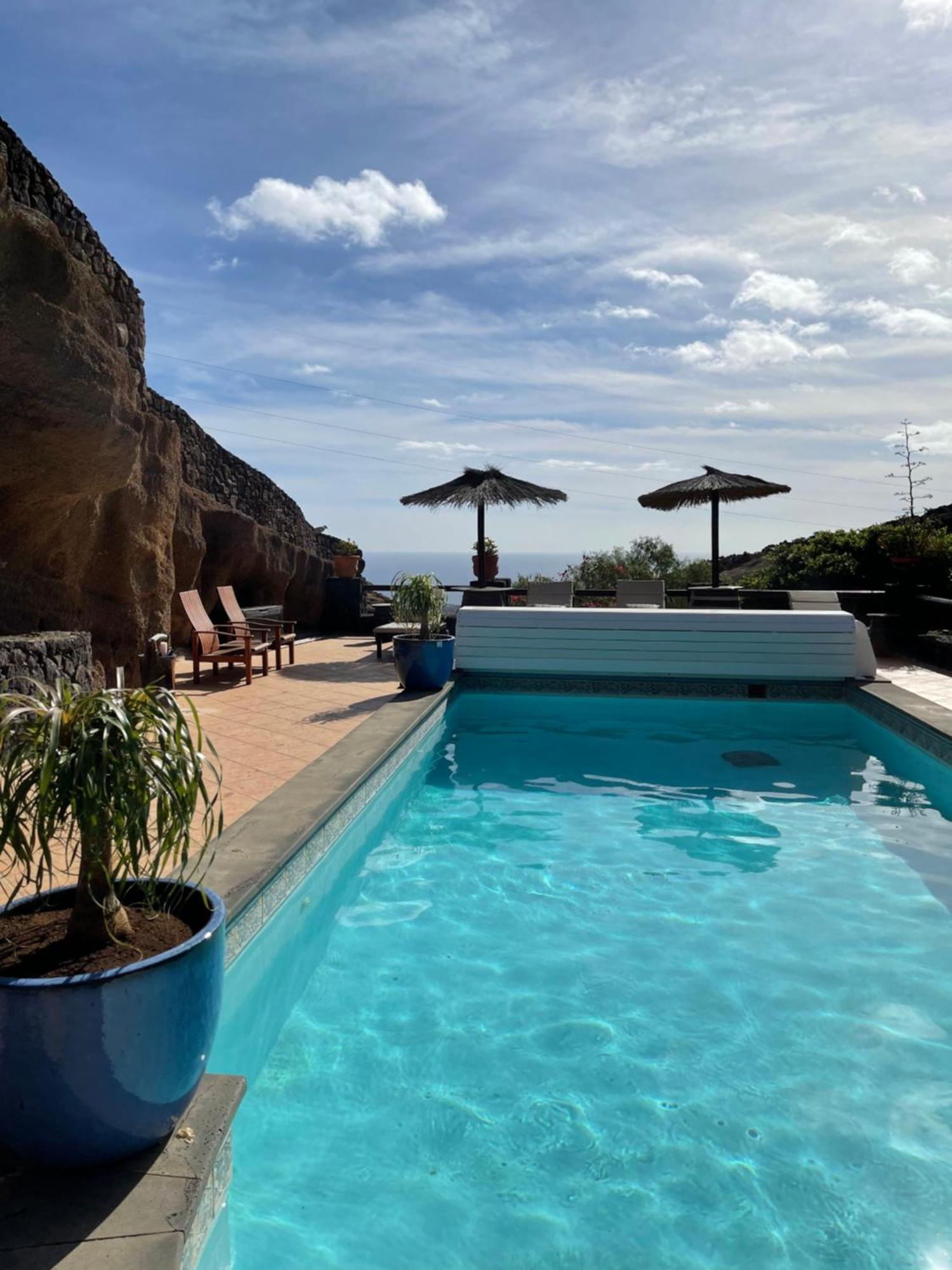 Castillo Lanzarote Villa Winni - Luxury Villa - Pet Friendly With Heated Pool Ла-Асомада Экстерьер фото